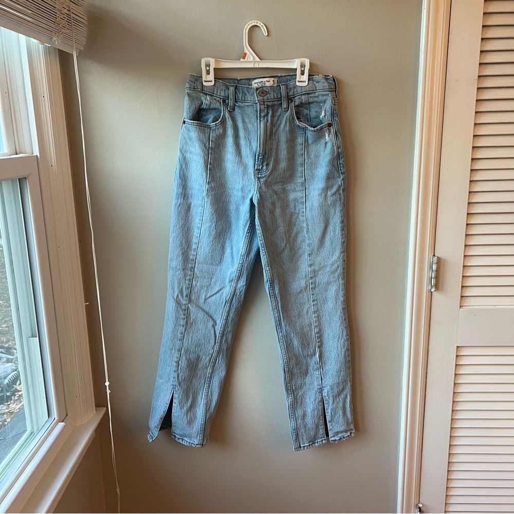 Abercrombie & Fitch 90s Straight Ultra High Rise Jeans